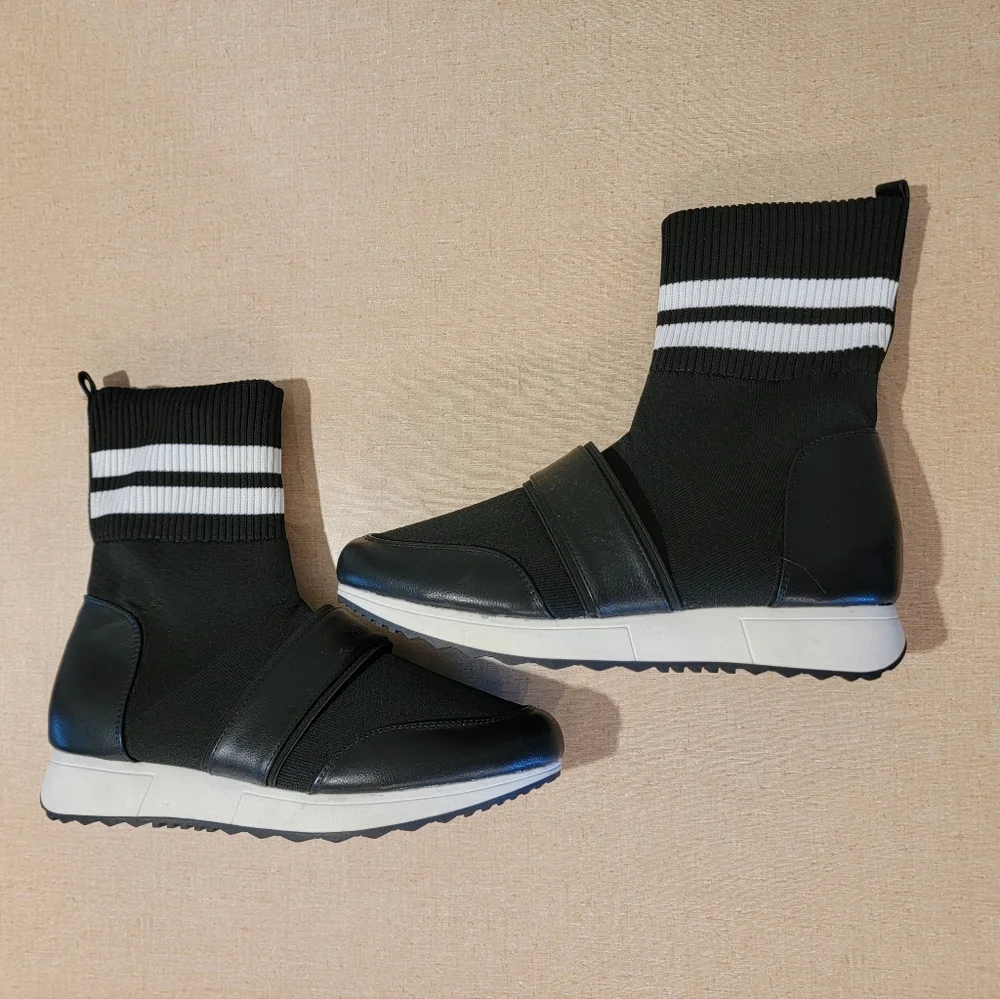 Vintage Havana Adelle Tube‎ Sock Pull-On Sneaker Size 9